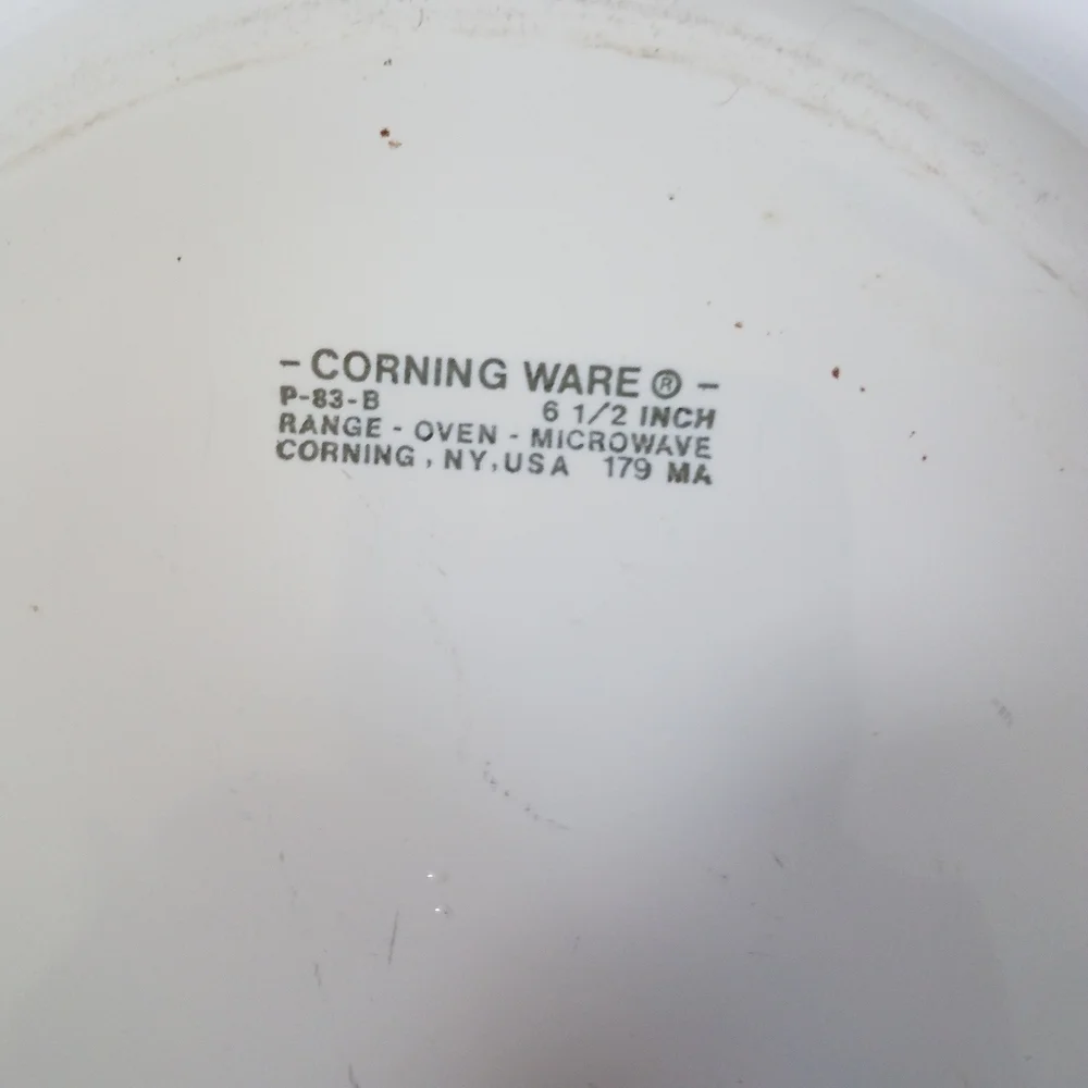 Le Persil Corningware 6 1/2 Skillet